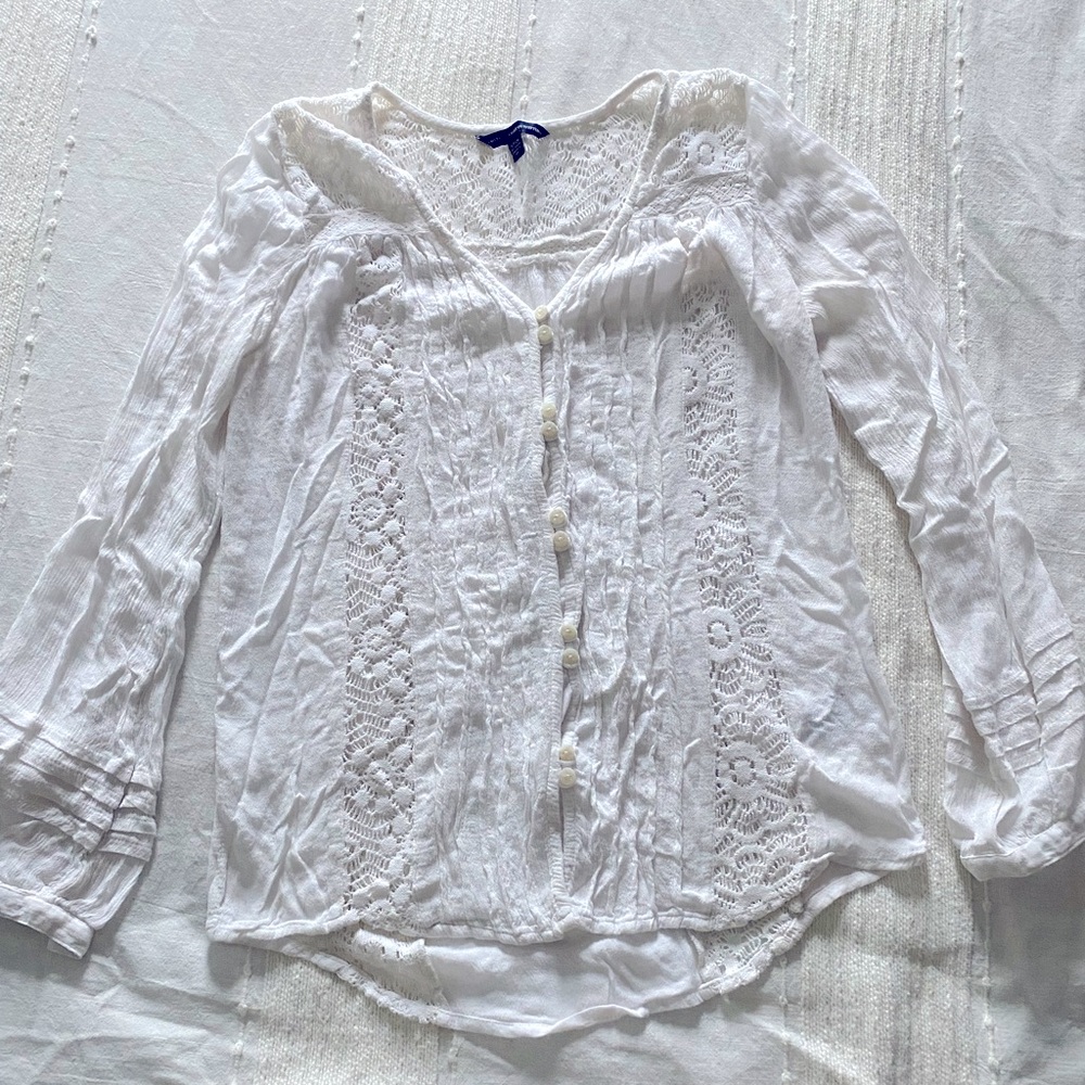American Eagle Women’s S white lace long sleeve top